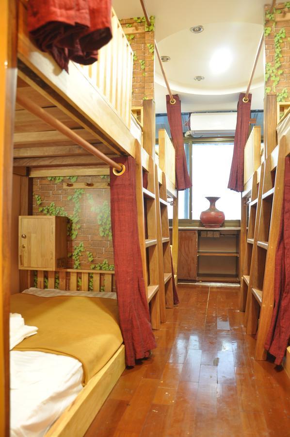 יאנגון Asian Bliss Myanmar Hostel מראה חיצוני תמונה